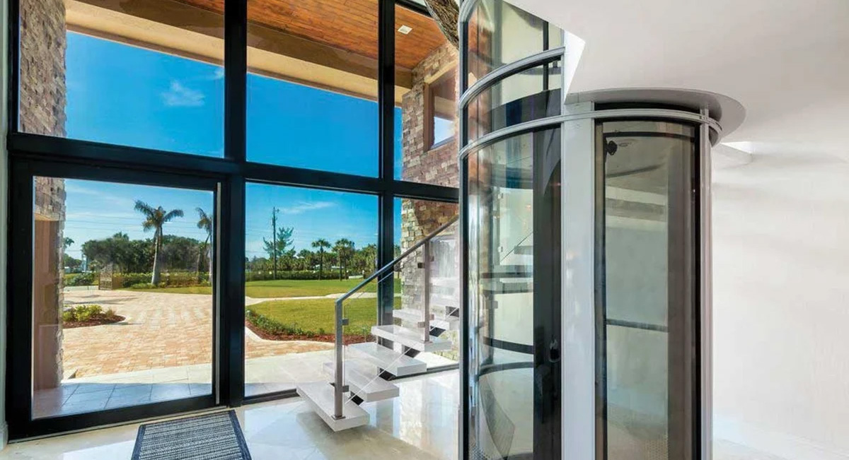 Marvin’s Coastline Pivot door is an exceptional design statement that can accommodate huge openings.