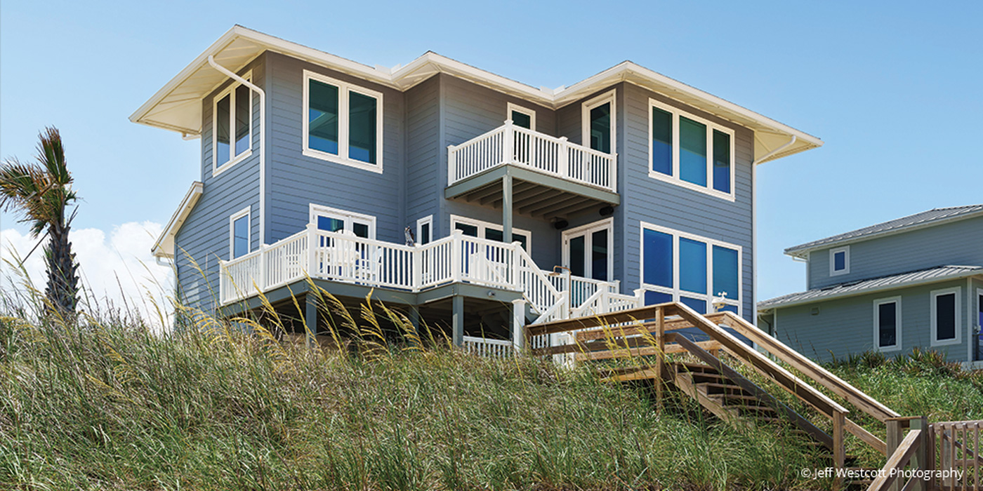 Kolbe residential windows and doors can withstand Sarasota, Florida, weather and heat. 